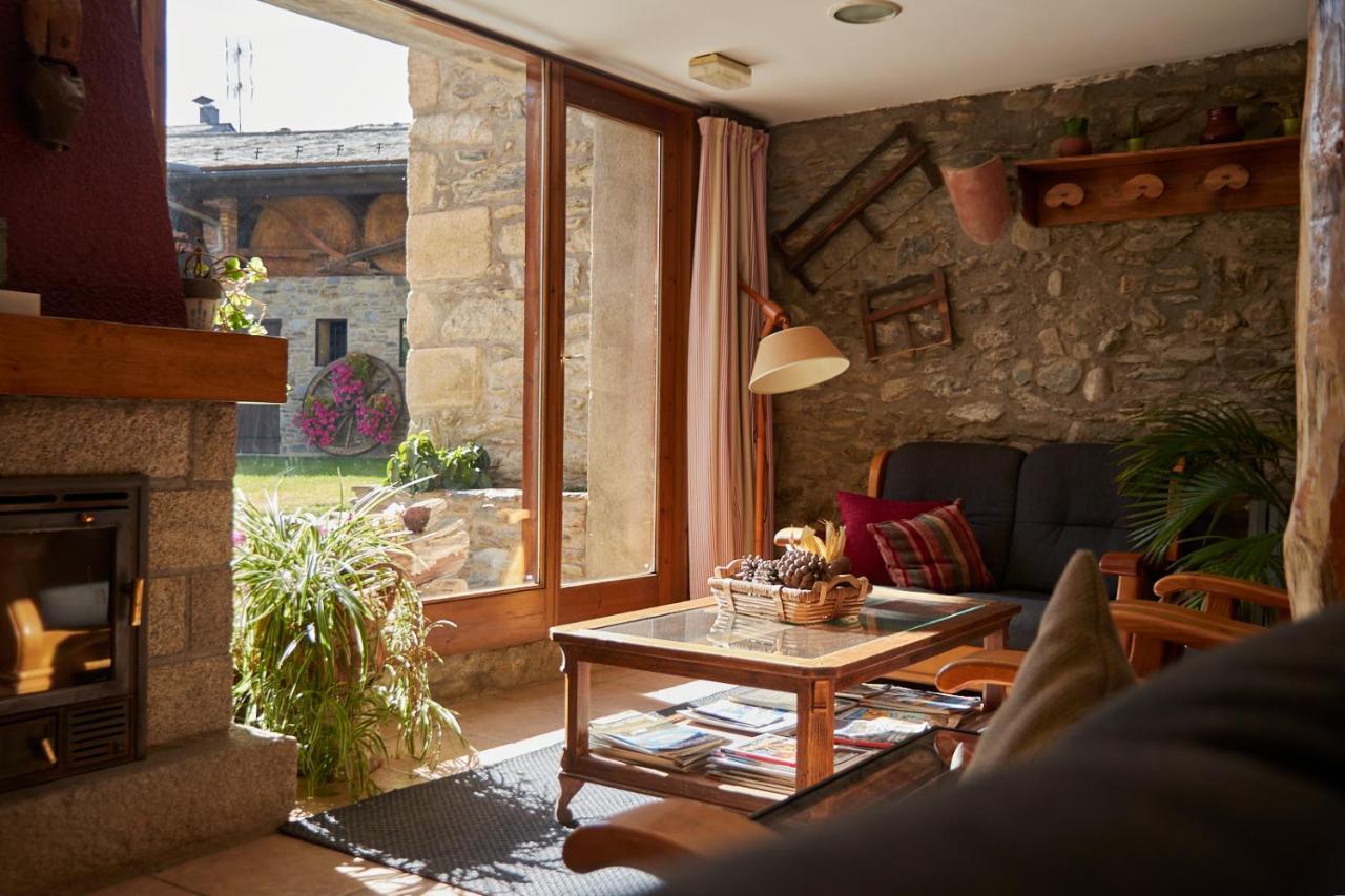 Cal Marrufes Guest House Puigcerda Exterior photo